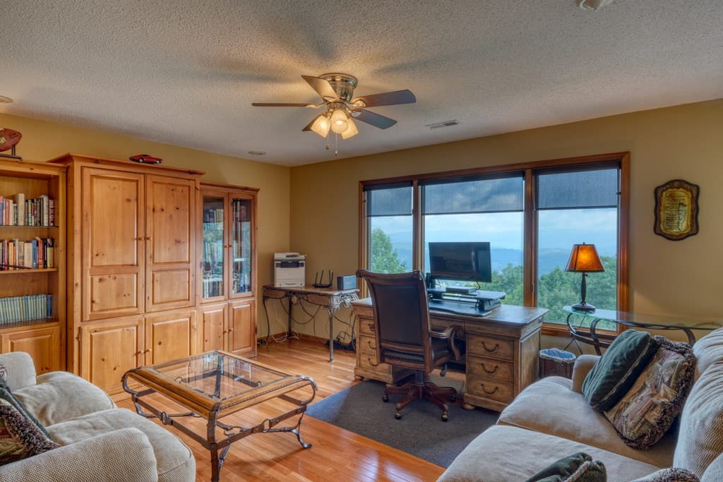 880 Locust Trail, Hiawassee GA 30546 - Photo
