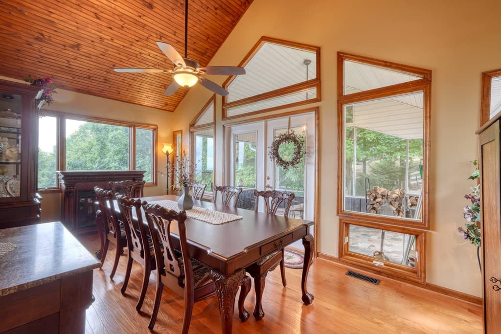 880 Locust Trail, Hiawassee GA 30546 - Photo