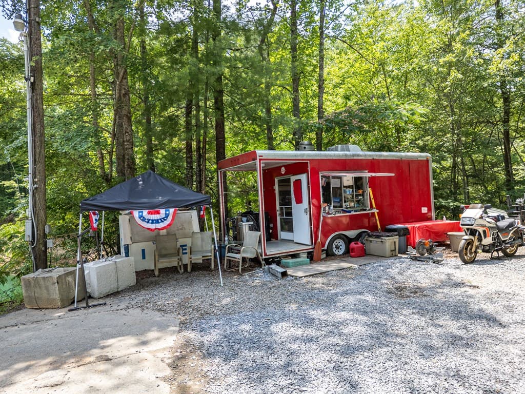 400 Harbor Cove Lane, Murphy NC 28906 - Photo
