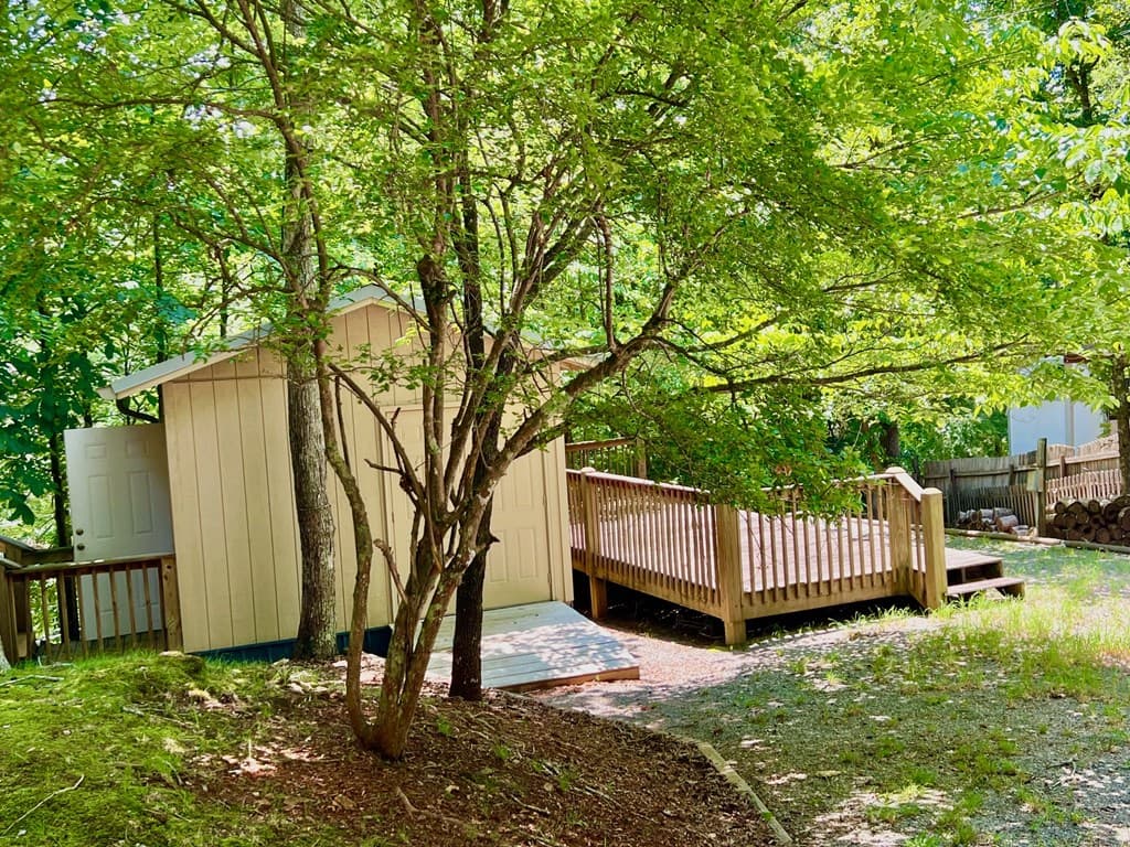 28 11th Street, Ellijay GA 30540 - Photo