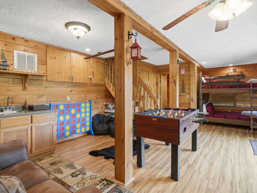 216 Laurel Creek Road, Blue Ridge GA 30513 - Photo