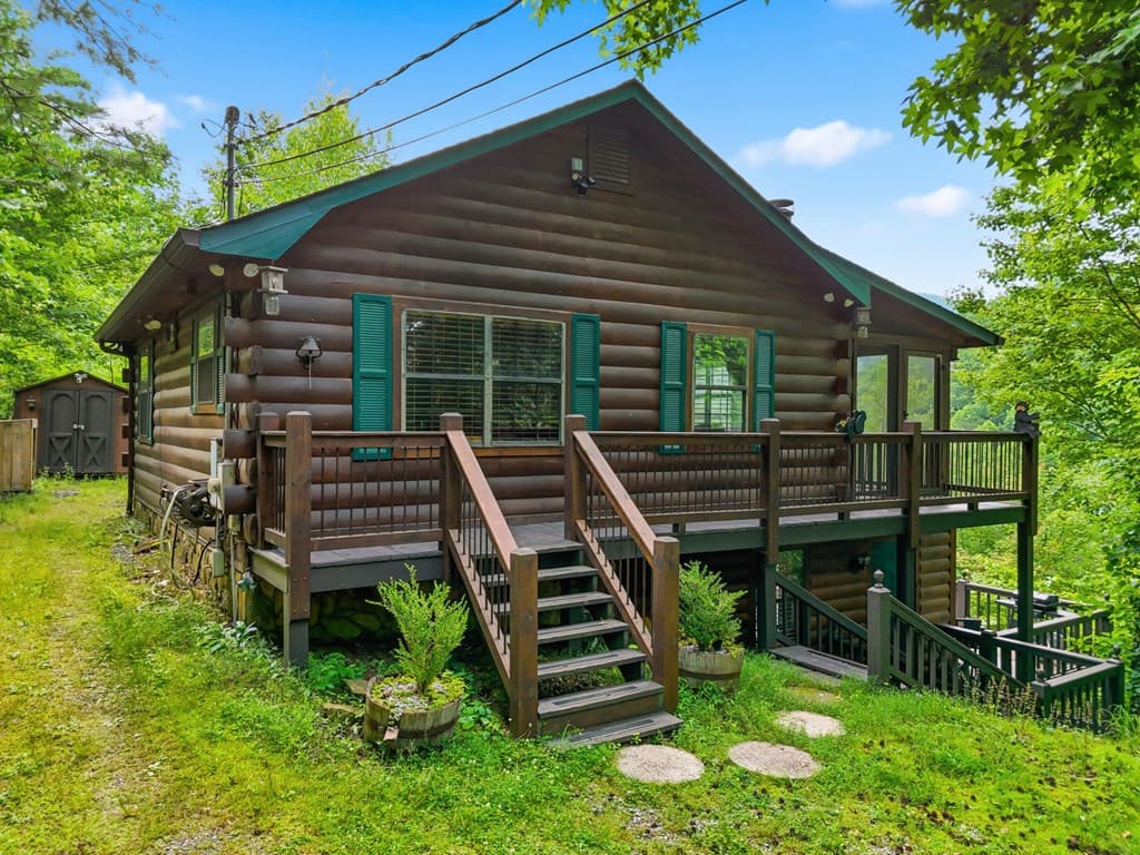 216 Laurel Creek Road, Blue Ridge GA 30513 - Photo