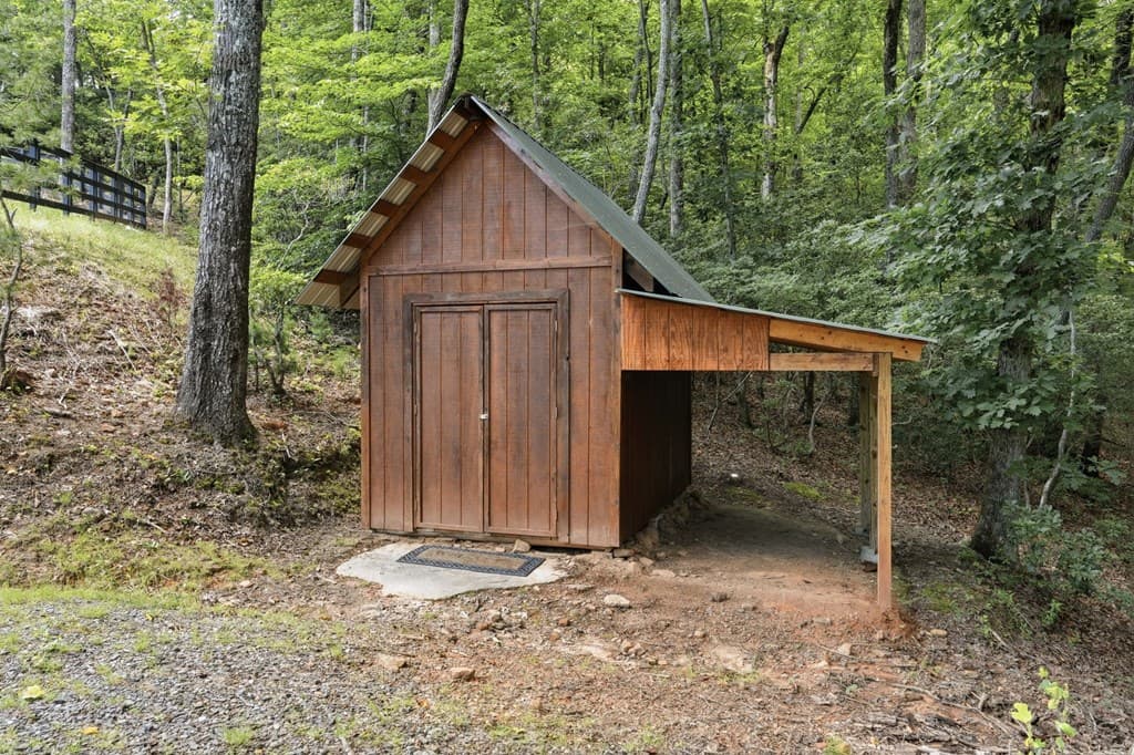 2781 Old Parker Place Road, Ellijay GA 30536 - Photo