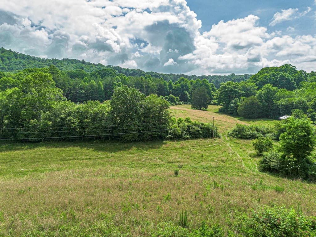 541 Pleasant Hill Road, Copperhill TN 37317 - Photo