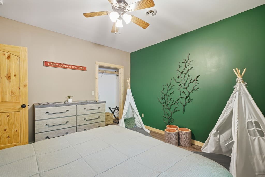 441 Carlisle Drive, Ellijay GA 30540 - Photo