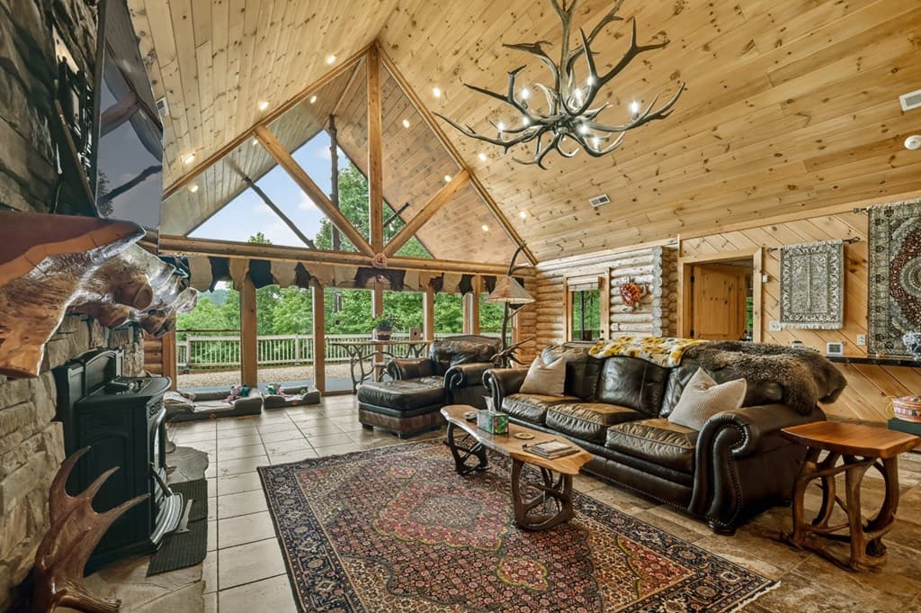 328 Arapaho Walk, Mineral Bluff GA 30559 - Photo