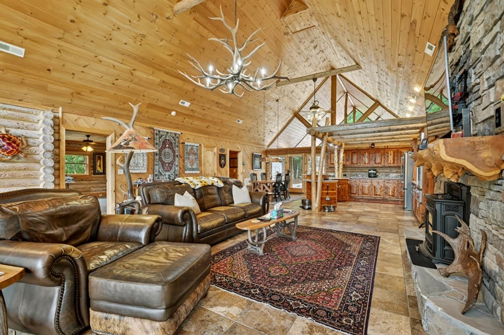 328 Arapaho Walk, Mineral Bluff GA 30559 - Photo