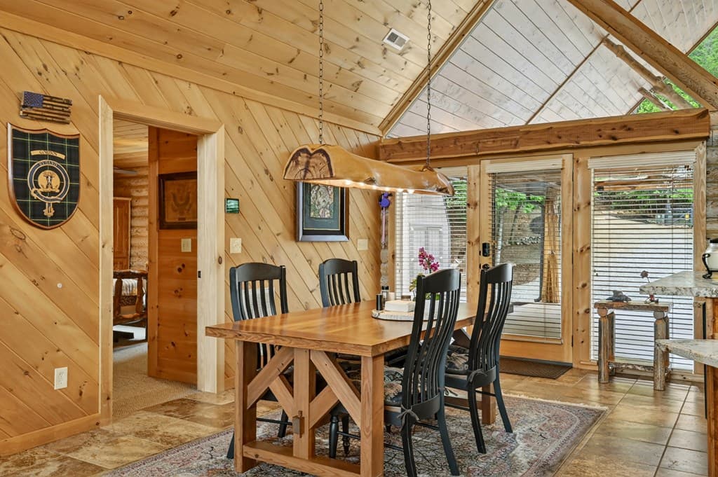 328 Arapaho Walk, Mineral Bluff GA 30559 - Photo