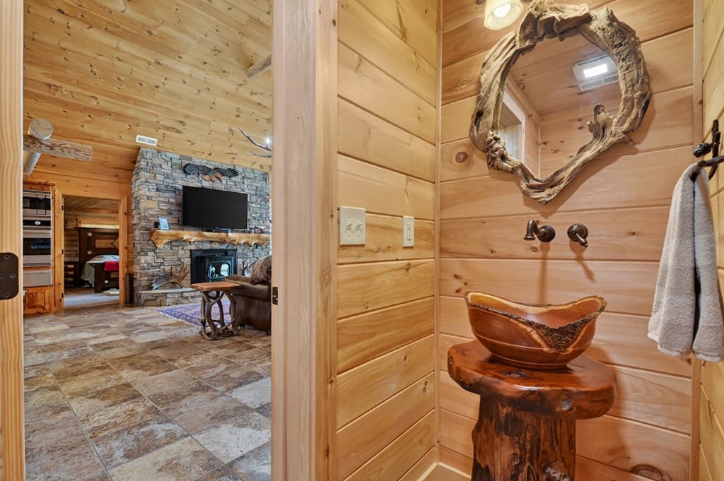 328 Arapaho Walk, Mineral Bluff GA 30559 - Photo
