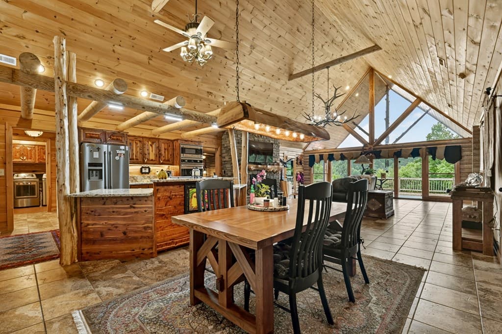 328 Arapaho Walk, Mineral Bluff GA 30559 - Photo