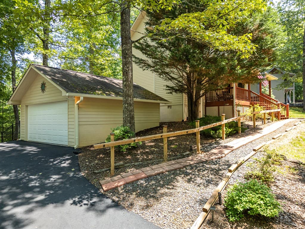 801 Village Road, Murphy NC 28906 - Photo