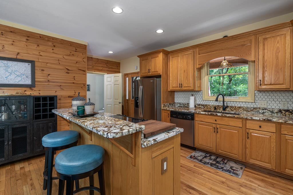 801 Village Road, Murphy NC 28906 - Photo