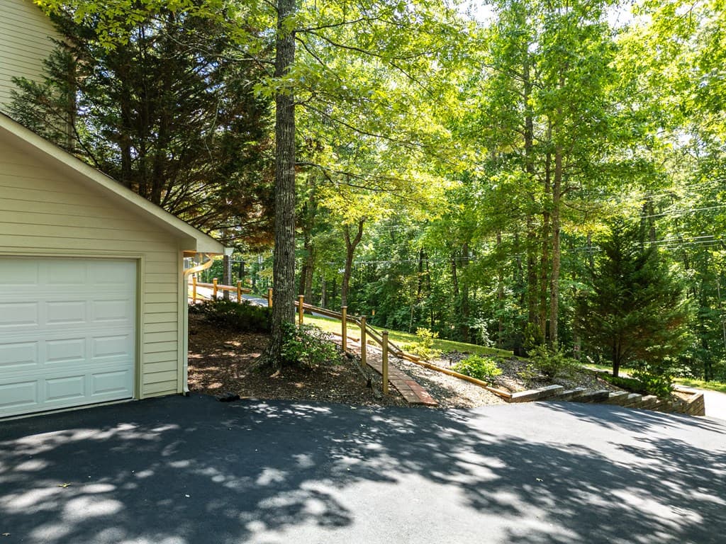801 Village Road, Murphy NC 28906 - Photo
