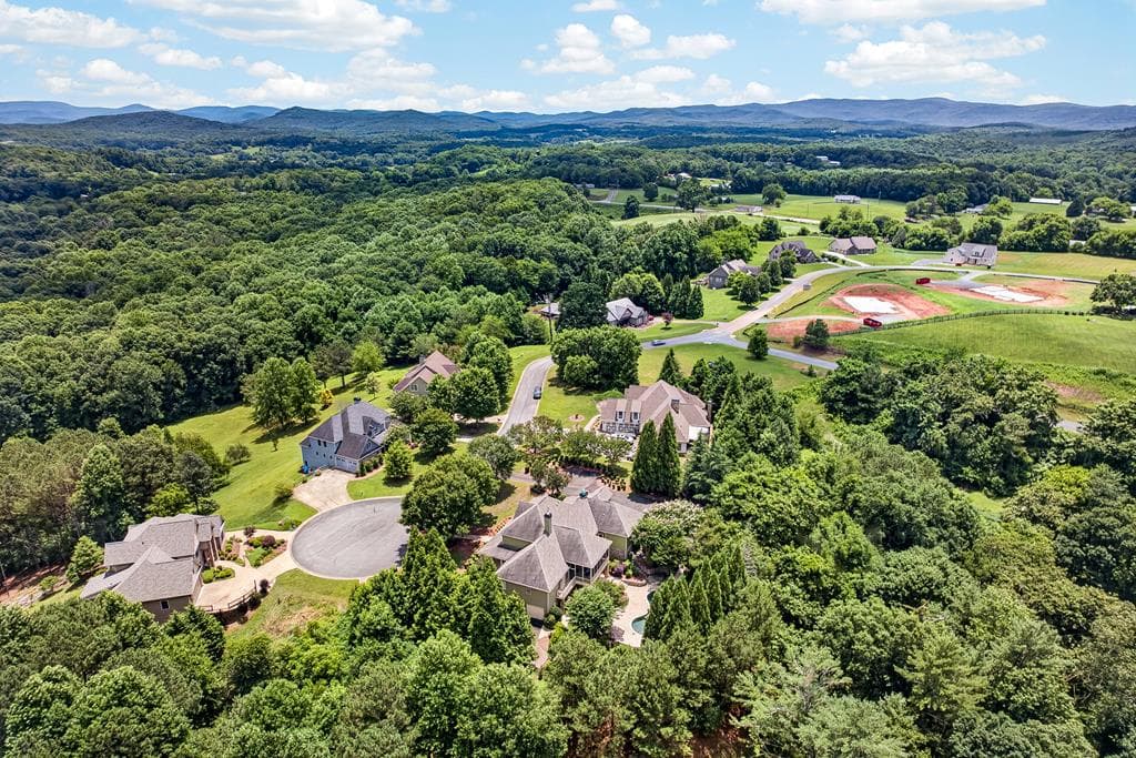 514 Ridgemont Drive, Ellijay GA 30536 - Photo