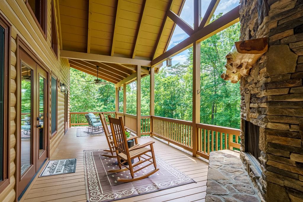 1172 Settlers Ridge Road, Ellijay GA 30540 - Photo