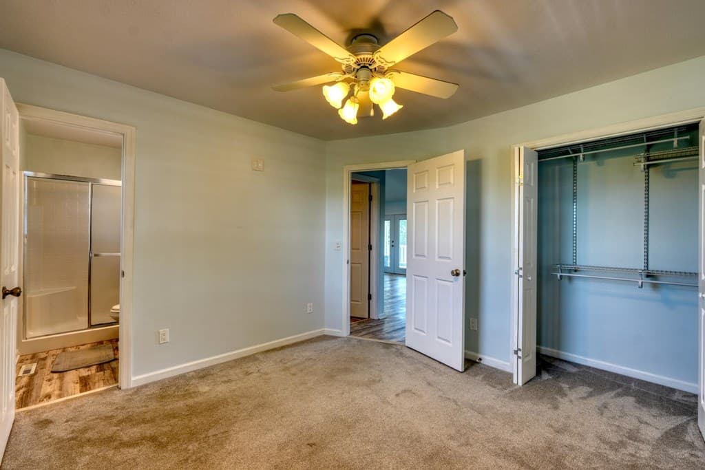 2112 J V Ledford Road, Young Harris GA 30582 - Photo