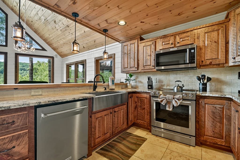 255 Indian Ridge Road, Epworth GA 30541 - Photo