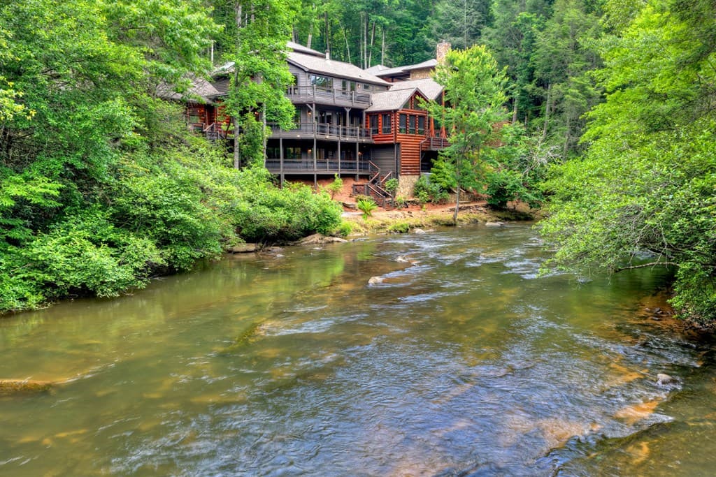 192 Delphi Hills Lane, Mccaysville GA 30555 - Photo
