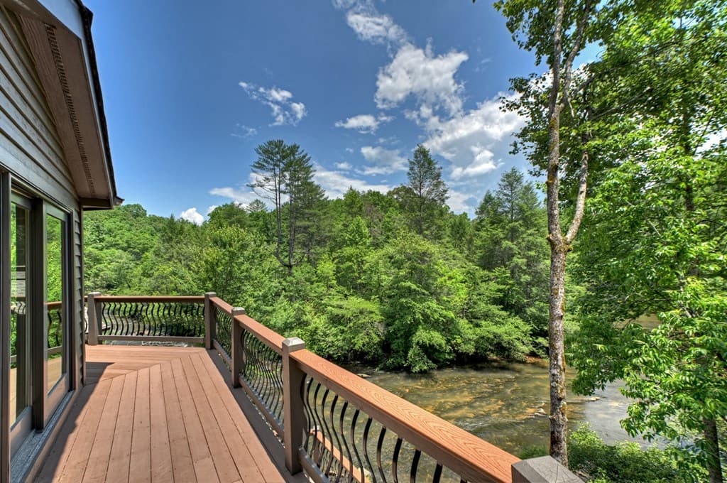 192 Delphi Hills Lane, Mccaysville GA 30555 - Photo
