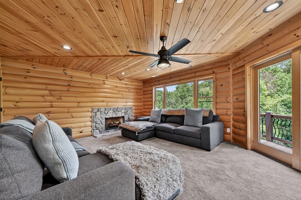 192 Delphi Hills Lane, Mccaysville GA 30555 - Photo