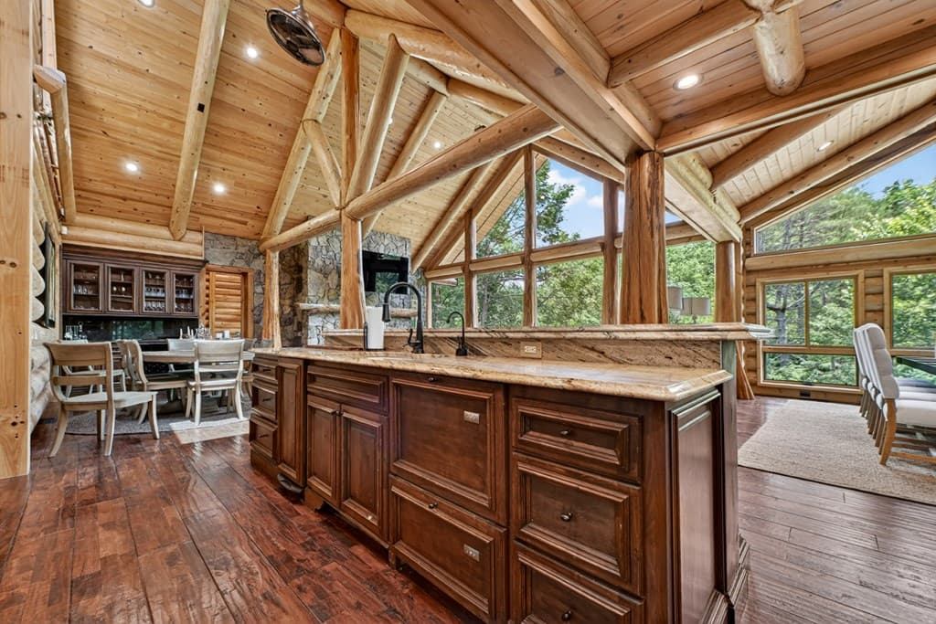 192 Delphi Hills Lane, Mccaysville GA 30555 - Photo