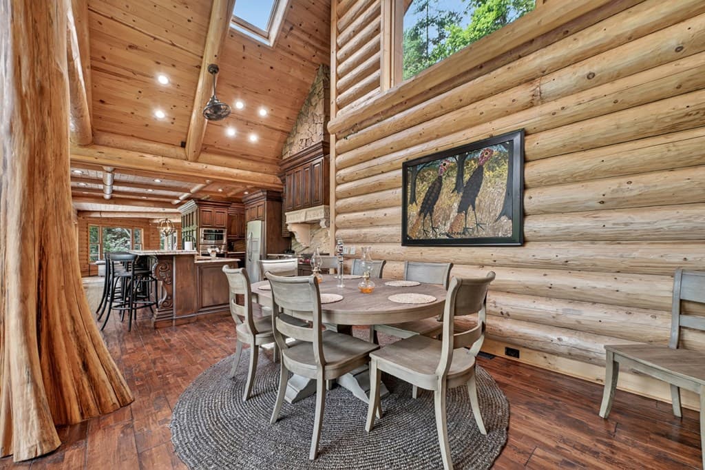 192 Delphi Hills Lane, Mccaysville GA 30555 - Photo