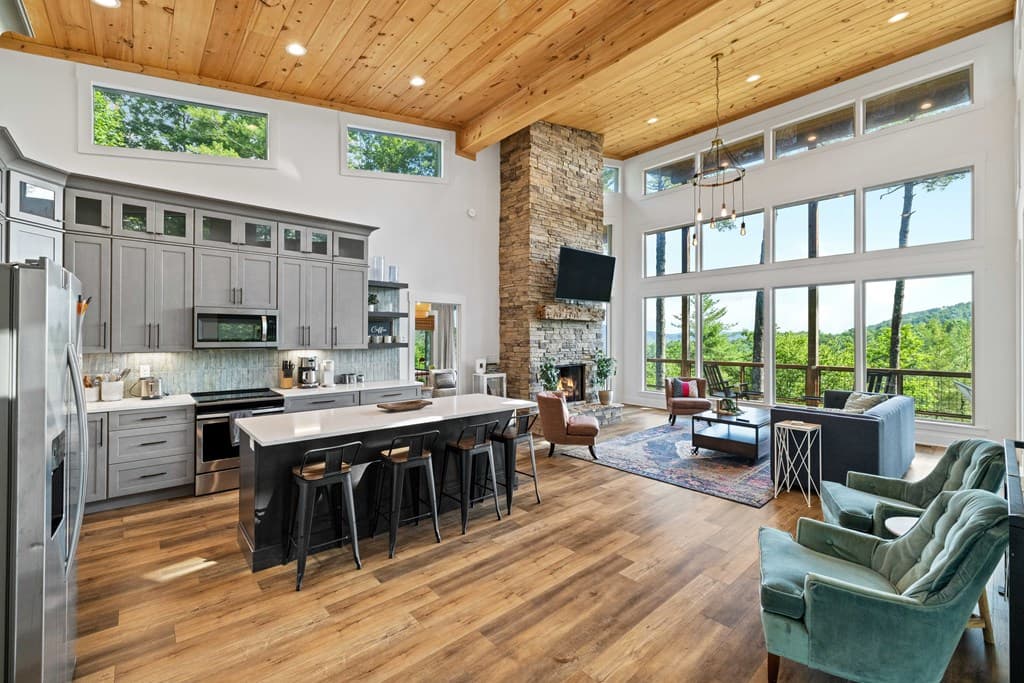 71 Laurel Creek Way, Blue Ridge GA 30513 - Photo