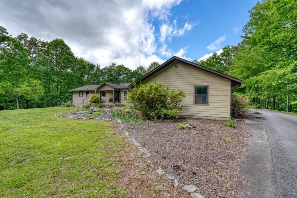 874 Deer Hill Road, Murphy NC 28906 - Photo