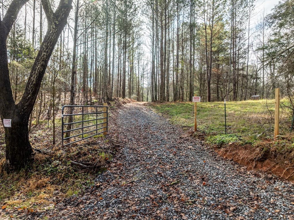 780 Banks Road, Ellijay GA 30540 - Photo