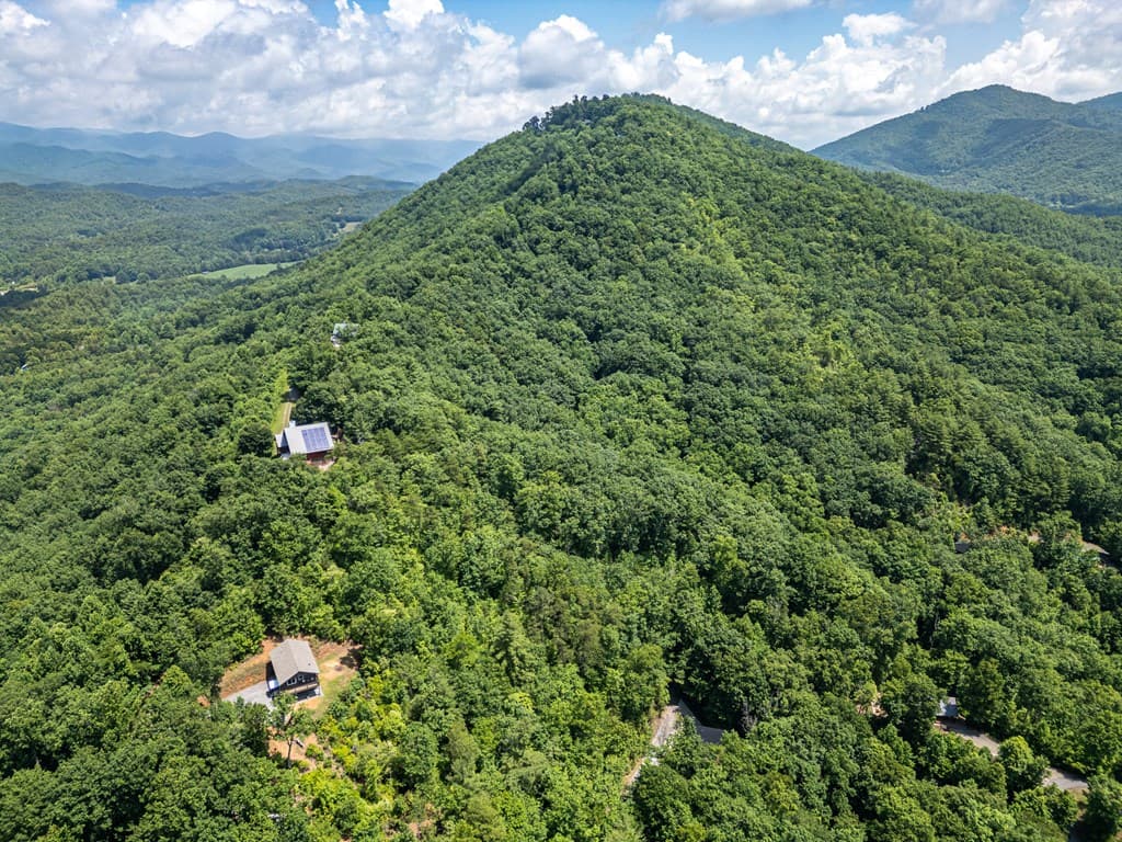 300 Sugarwood Drive, Murphy NC 28906 - Photo