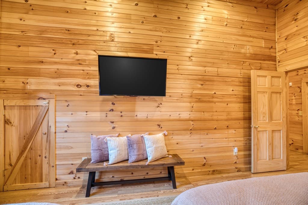 48 Lookout Drive, Blue Ridge GA 30513 - Photo
