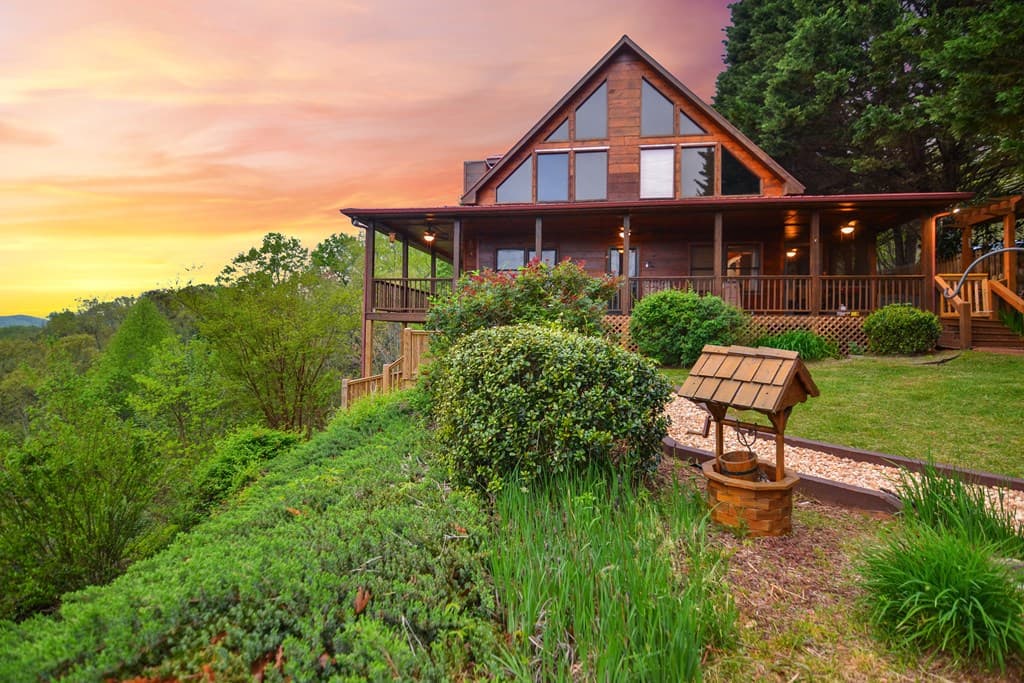 48 Lookout Drive, Blue Ridge GA 30513 - Photo