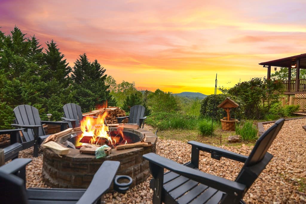 48 Lookout Drive, Blue Ridge GA 30513 - Photo