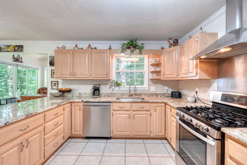 549 Cook Mountain Drive, Blairsville GA 30512 - Photo