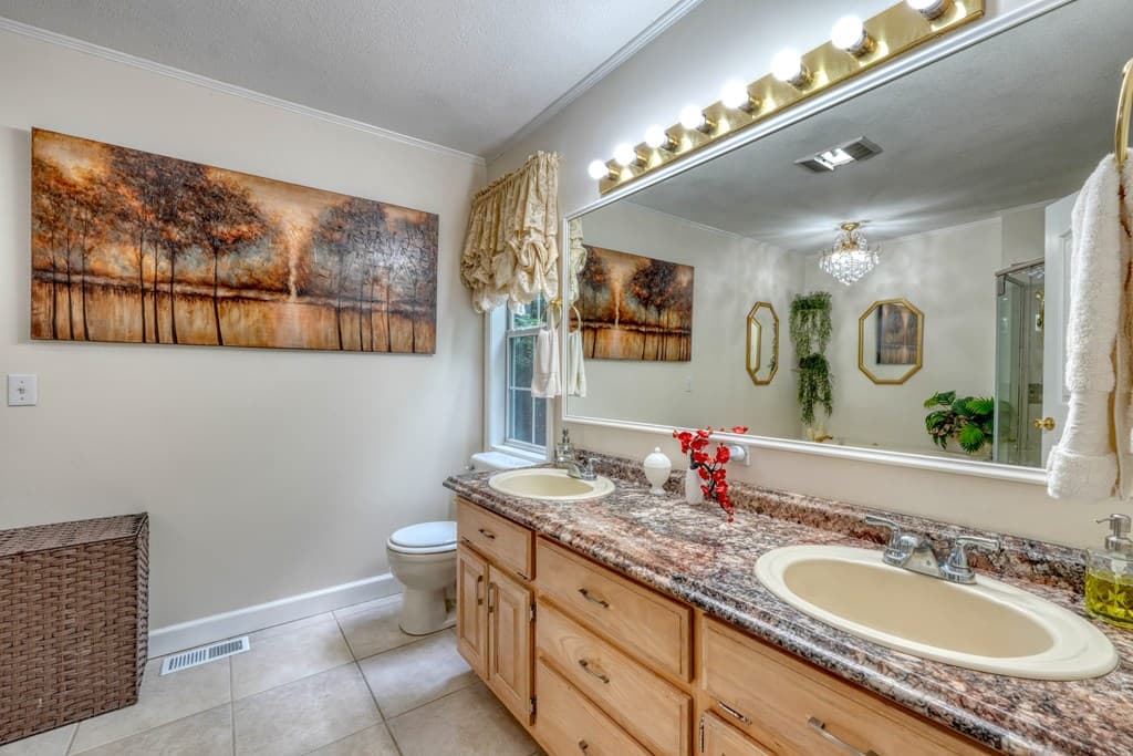 549 Cook Mountain Drive, Blairsville GA 30512 - Photo