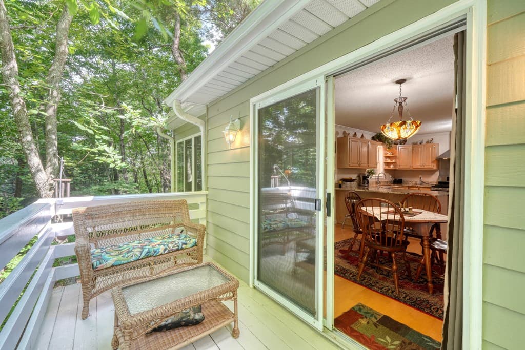 549 Cook Mountain Drive, Blairsville GA 30512 - Photo