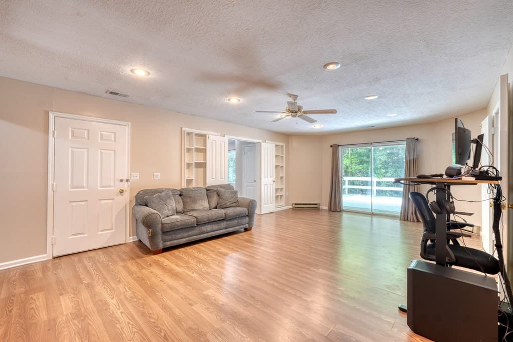 549 Cook Mountain Drive, Blairsville GA 30512 - Photo