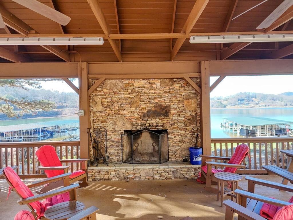 1409 Lakeside Road, Hiawassee GA 30546 - Photo