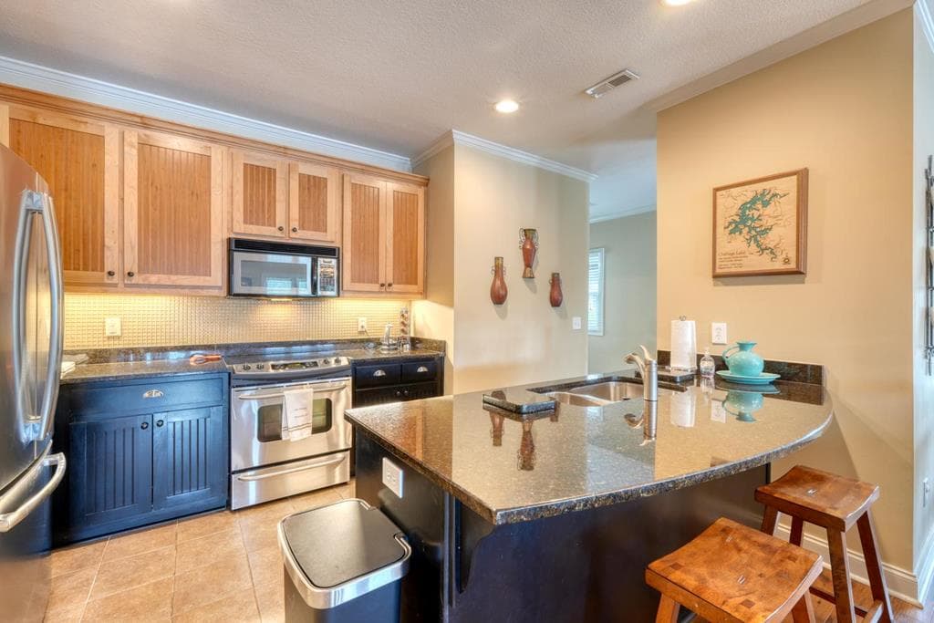 1409 Lakeside Road, Hiawassee GA 30546 - Photo