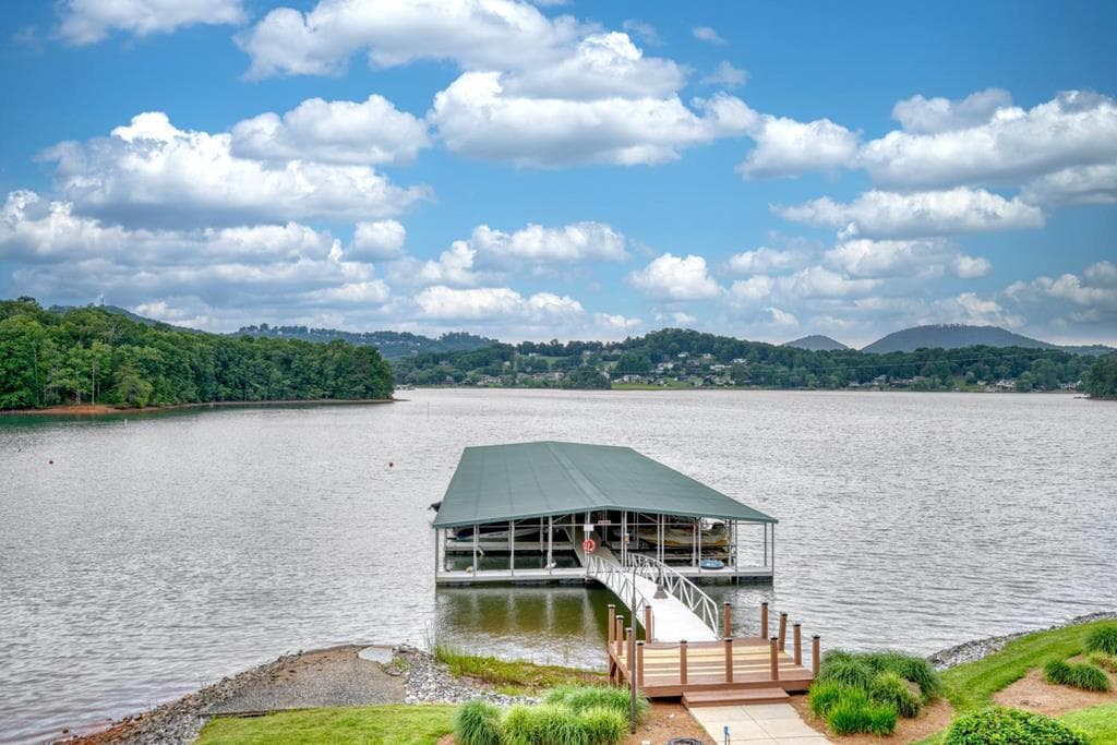 1409 Lakeside Road, Hiawassee GA 30546 - Photo