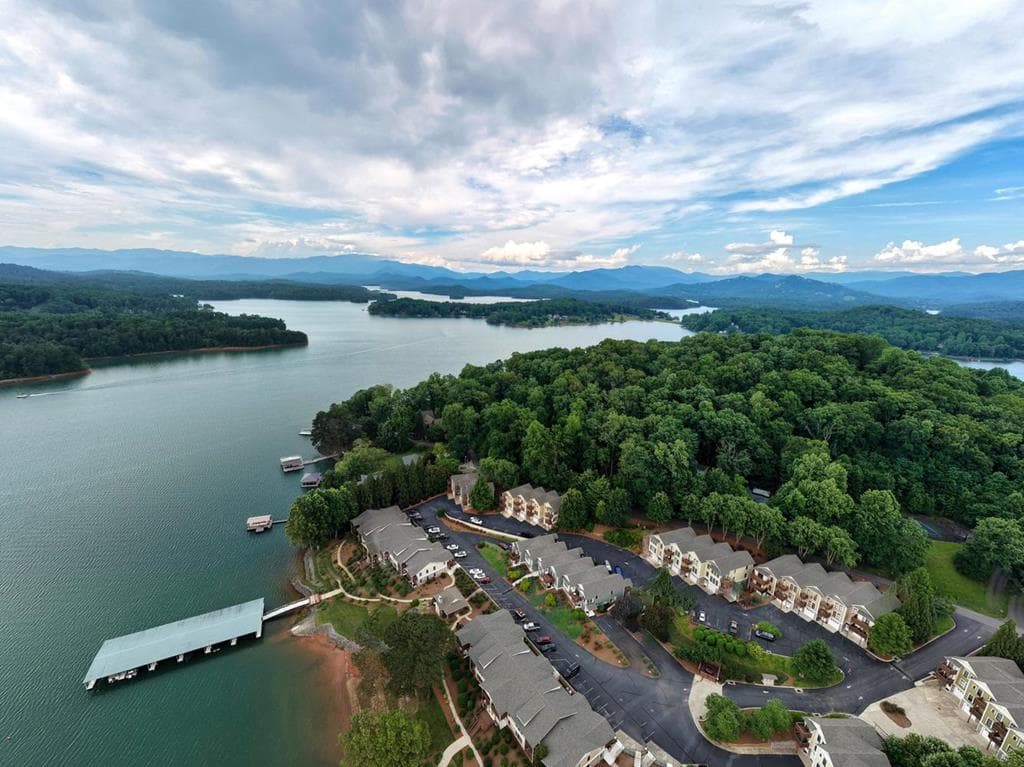 1409 Lakeside Road, Hiawassee GA 30546 - Photo