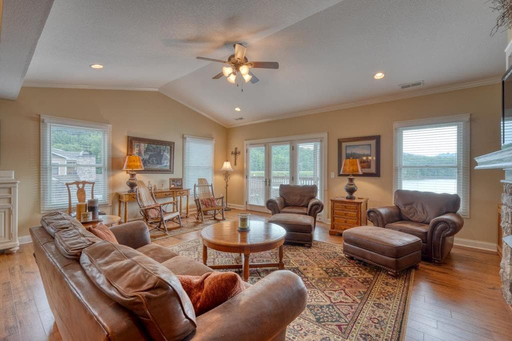 1409 Lakeside Road, Hiawassee GA 30546 - Photo