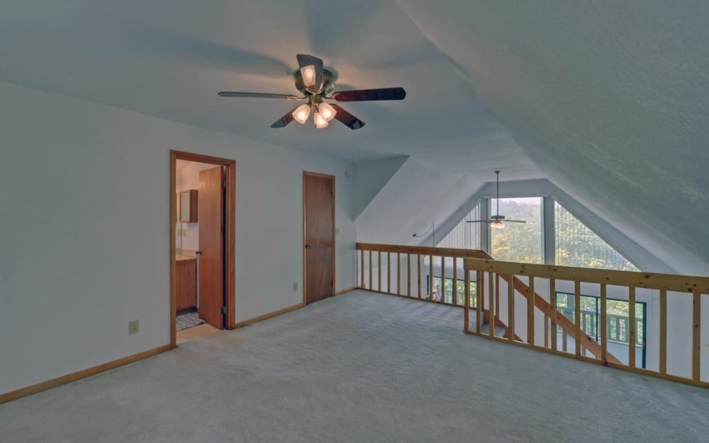 215 Black Bear Ridge Road, Murphy NC 28906 - Photo