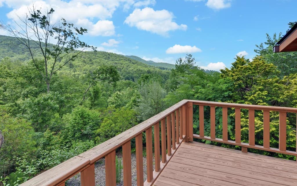 215 Black Bear Ridge Road, Murphy NC 28906 - Photo