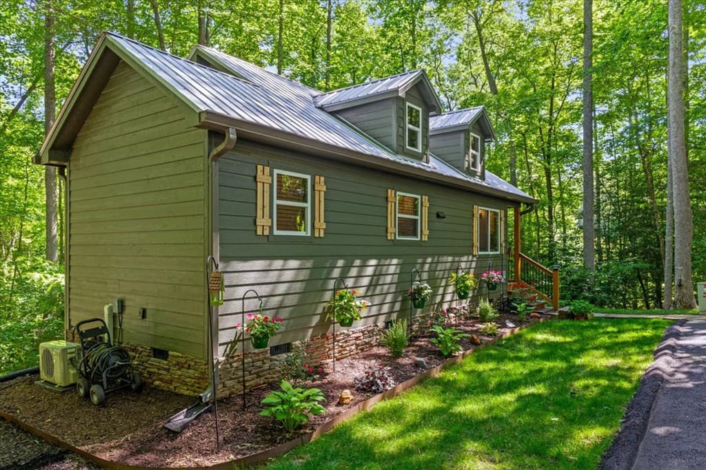 27 Village Way, Blairsville GA 30512 - Photo