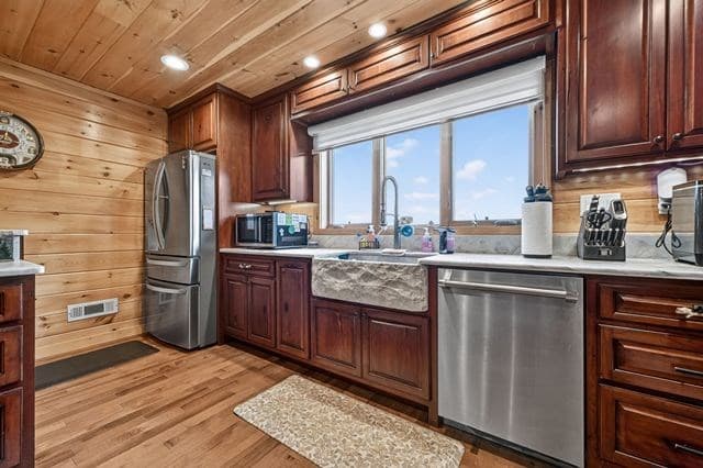384 Dean Road, Mineral Bluff GA 30559 - Photo
