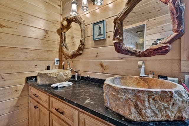 384 Dean Road, Mineral Bluff GA 30559 - Photo