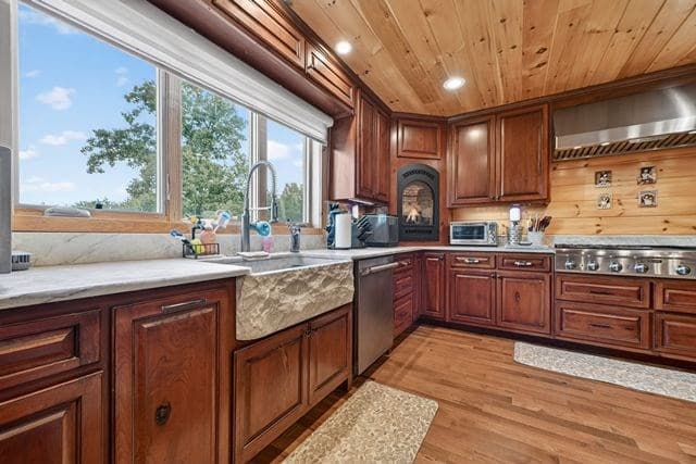 384 Dean Road, Mineral Bluff GA 30559 - Photo
