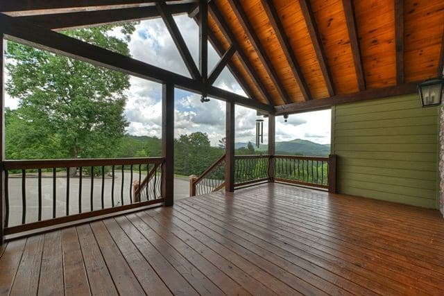 384 Dean Road, Mineral Bluff GA 30559 - Photo