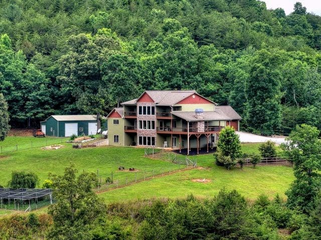 384 Dean Road, Mineral Bluff GA 30559 - Photo